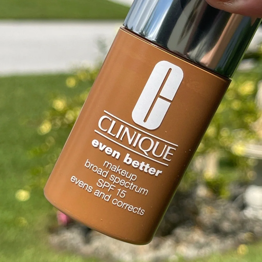 CLINIQUE Even Better Makeup Broad Spectrum SPF 15 Foundation In WN 114 G…